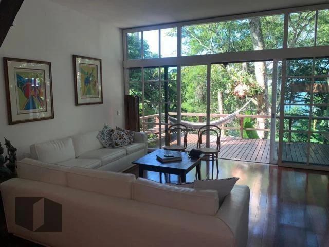 Casa com 4 quartos e varanda, estilo rústico — photo 8