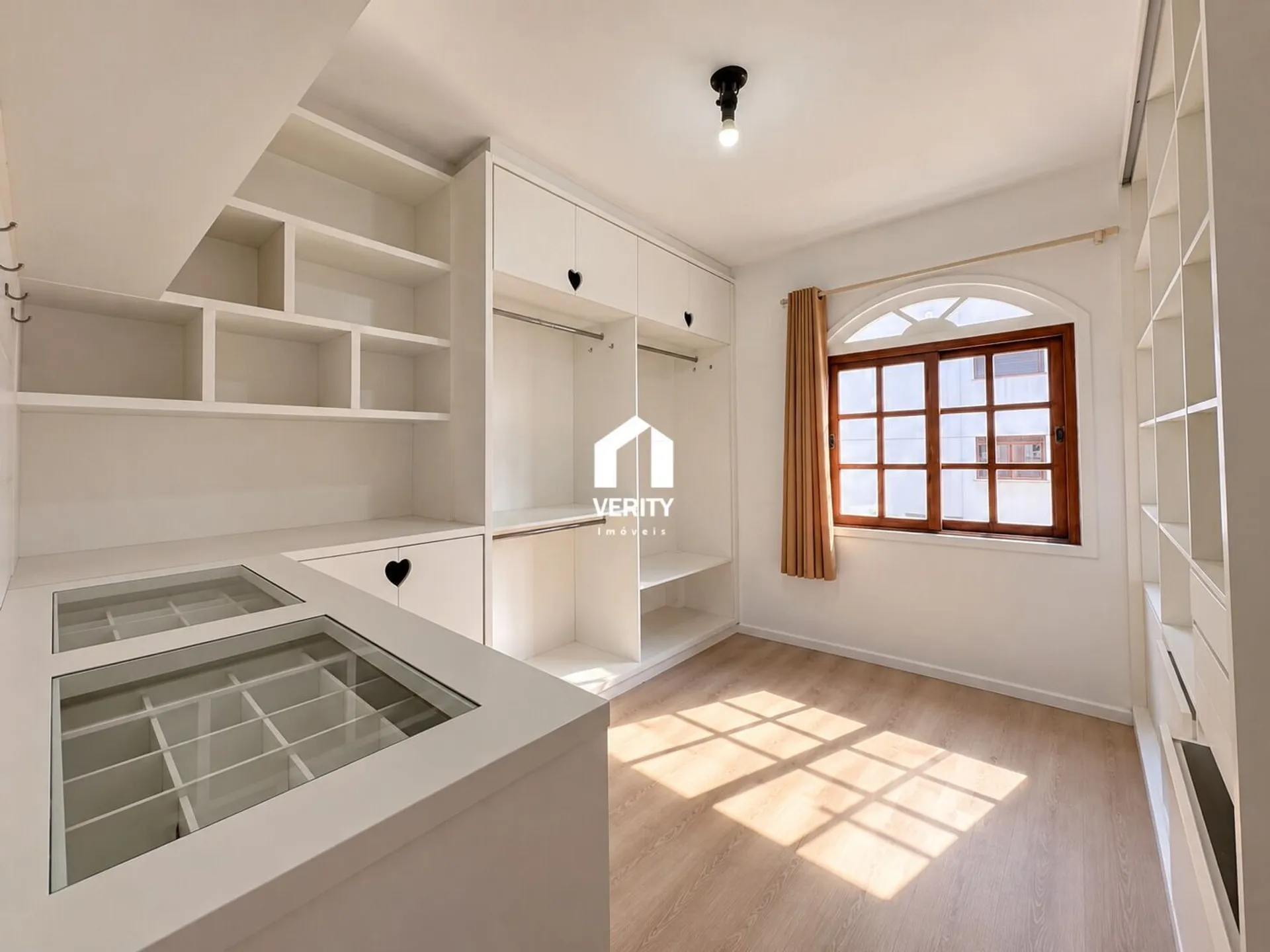 Квартира 77 м² со стиральной машиной и гардеробной — photo 3