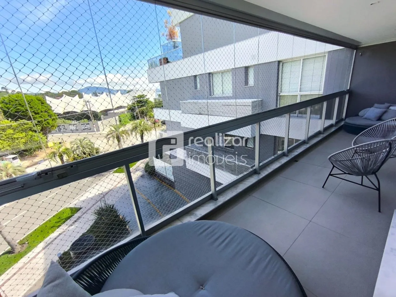 Furnished 3rd-floor apartment with 2 en-suites 170 m² — photo 17