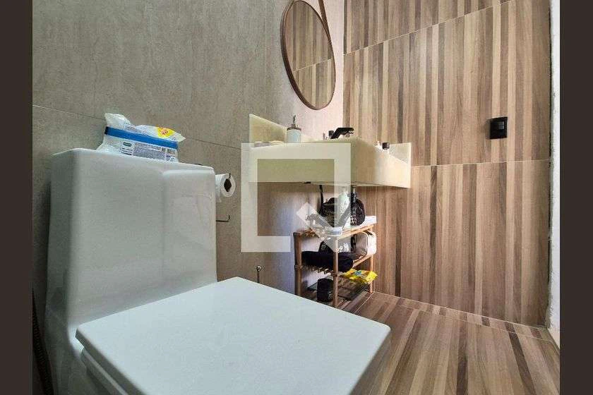 76 m² rental apartment with 2 bedrooms and a balcony — photo 24