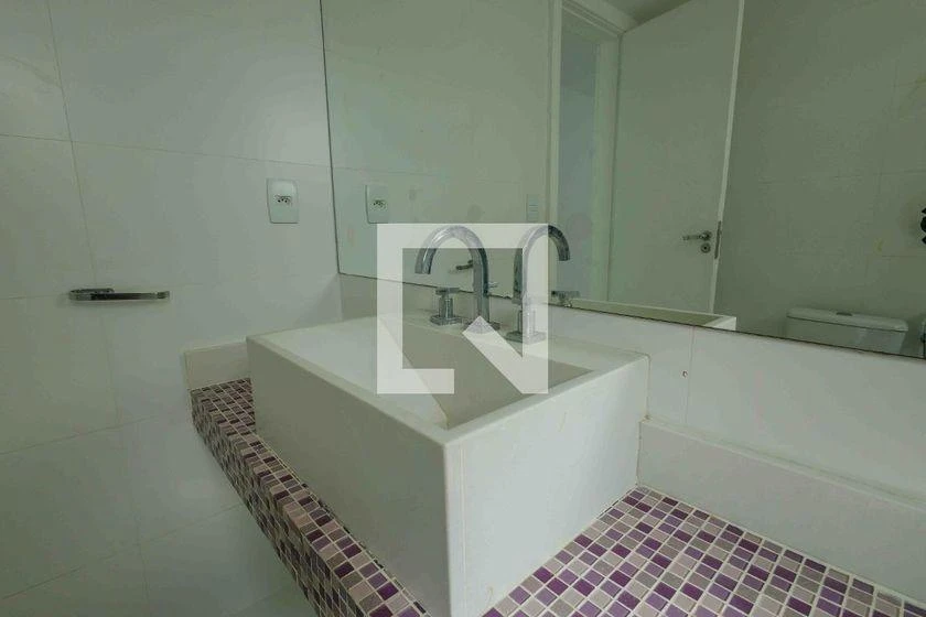 6-bedroom house with 470 m² and 7 parking spaces — photo 44
