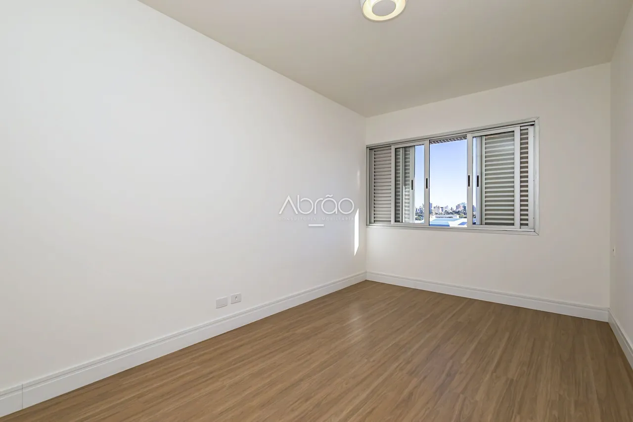 Квартира з 4 спальнями з власною ванною, 505 м² — photo 18