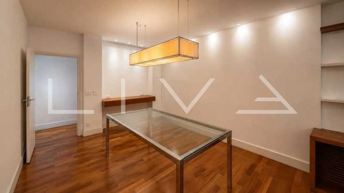 Water view in a 3-bedroom apartment, 260 m² — photo 23