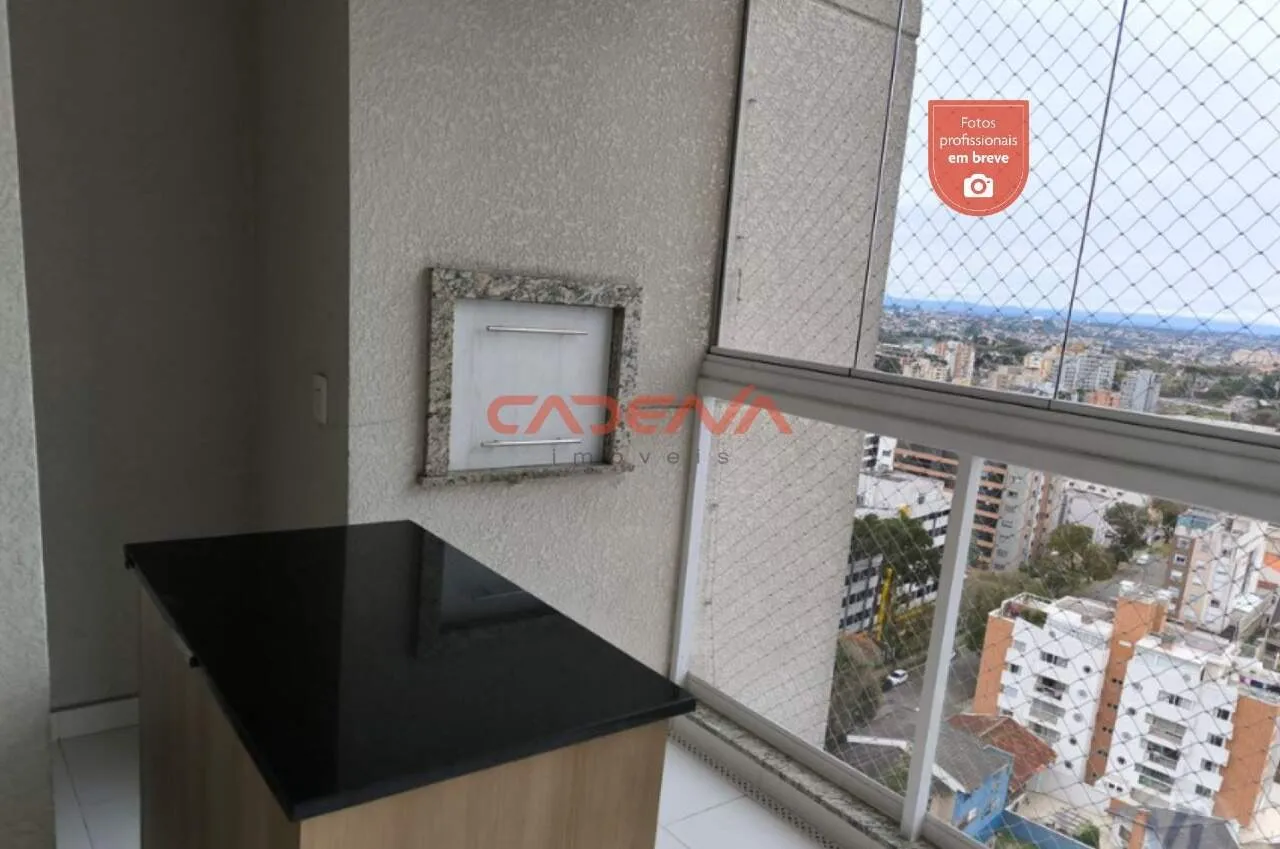3-bedroom apartment with a home office in Curitiba