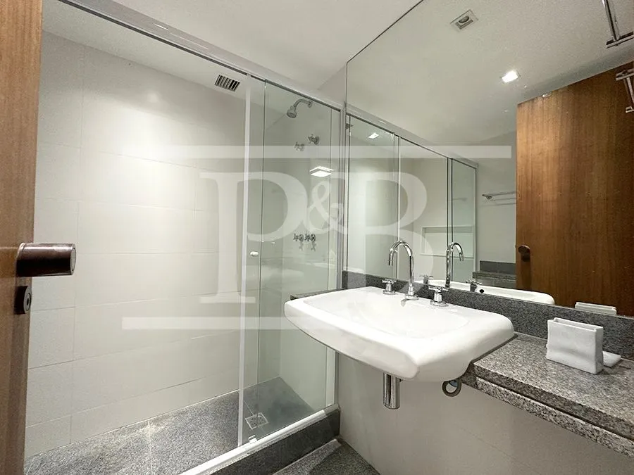 Furnished 2-bedroom apartment with 100 m² and 2 baths — photo 2