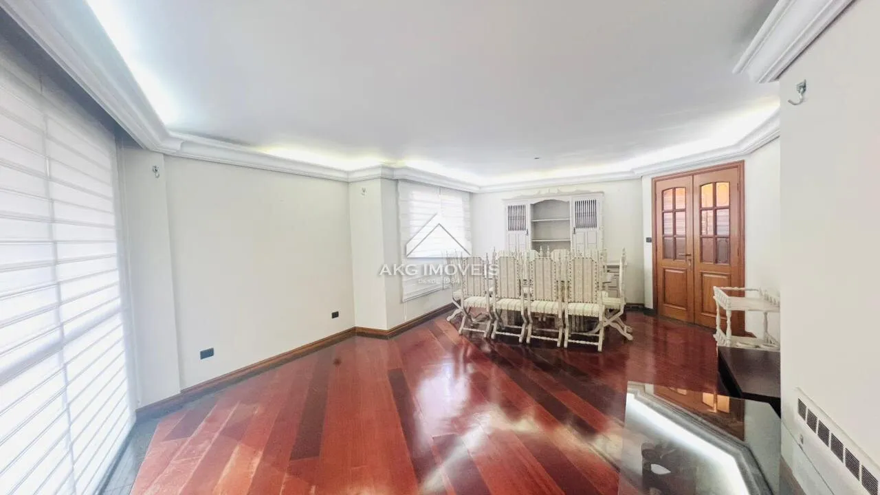 Apartamento com 4 quartos e 4 vagas, com varanda — photo 9