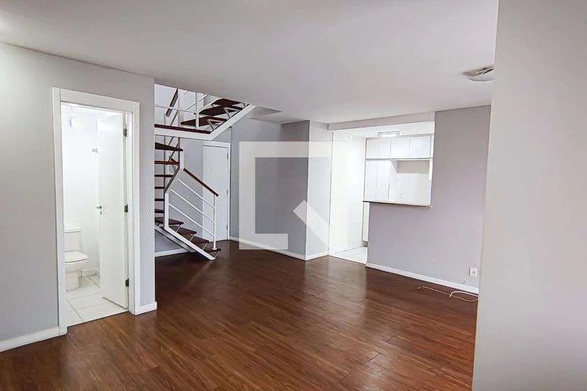 Apartamento vazio de 3 quartos com varanda e 185 m² — photo 11