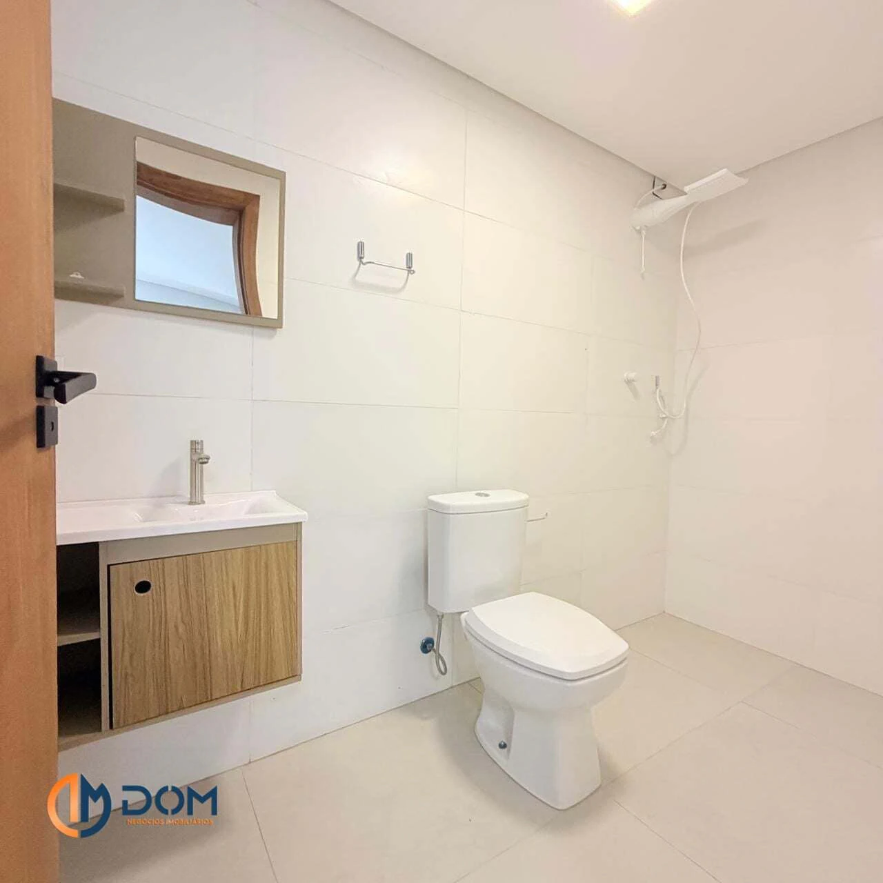 2-bedroom house with a washing machine in Florianópolis — photo 5