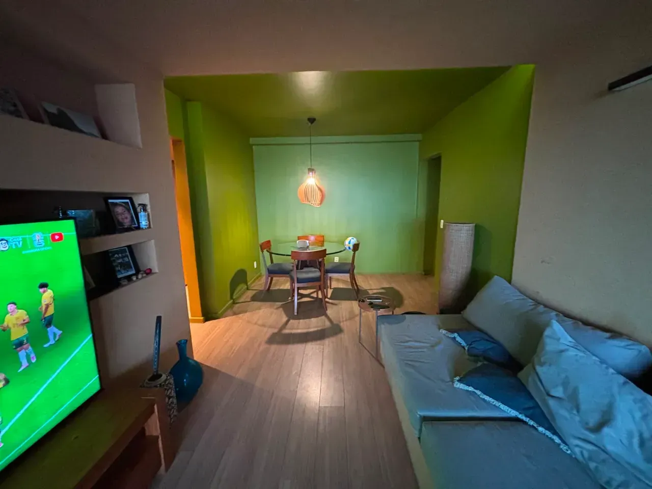 Apartamento mobiliado com 2 quartos e varanda fechada — photo 3