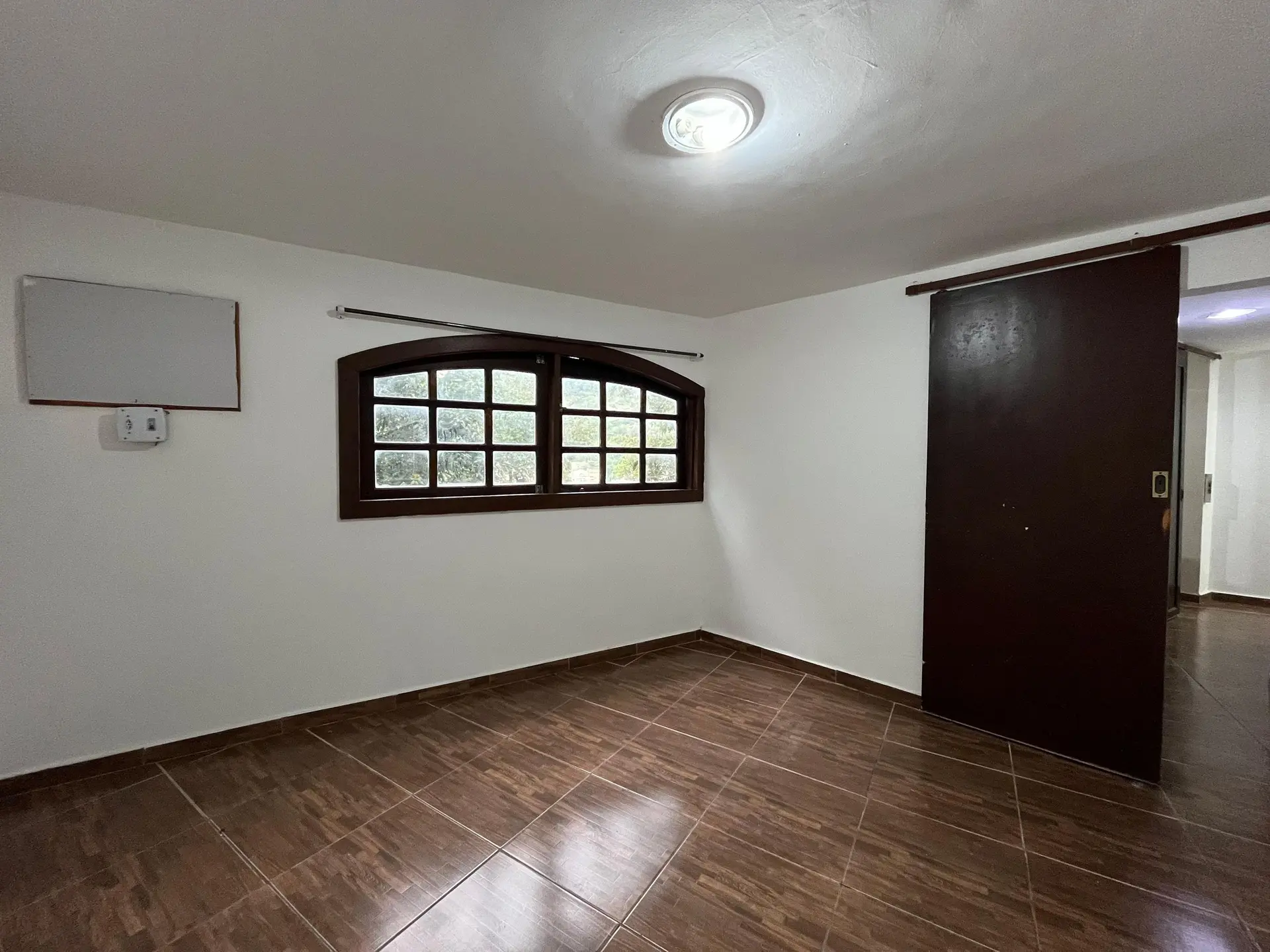 Casa em condomínio desocupada com 2 quartos e 1 banheiro — photo 15