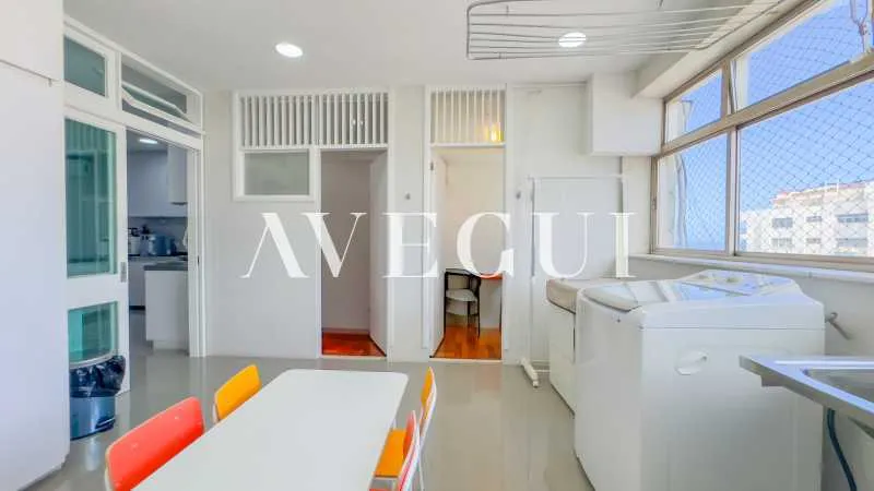 Apartment with 4 suites, 250 m² and 2 parking spots — photo 28