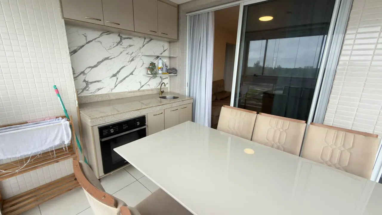 87 m² apartment with 2 bedrooms, enclosed balcony and garden — photo 14