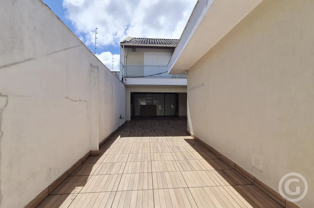 4-bedroom house with a walk-in closet in Florianópolis — photo 13