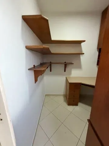 2-bedroom apartment with a home office — photo 9