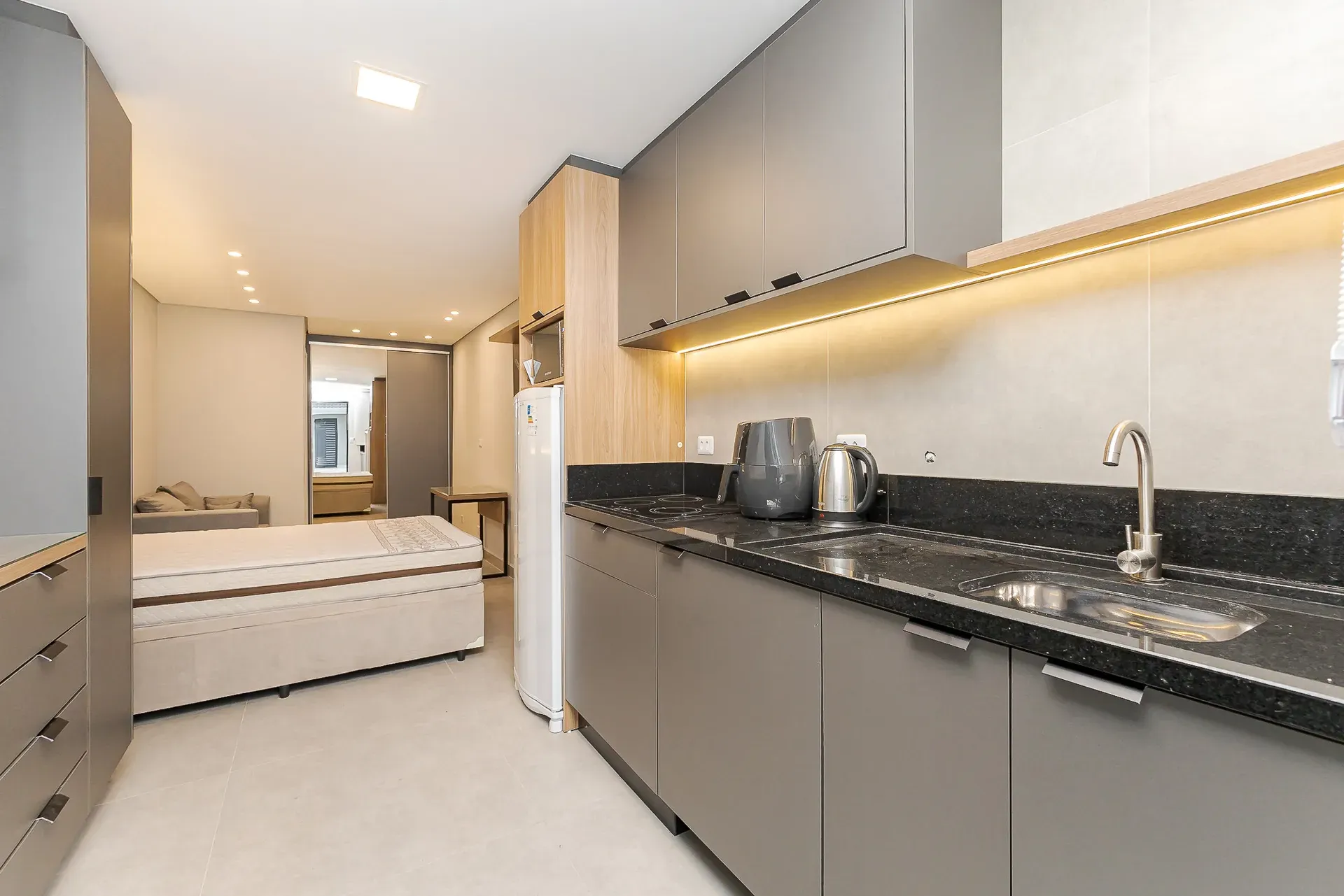 Furnished studio, 24 m², with a washing machine — photo 2