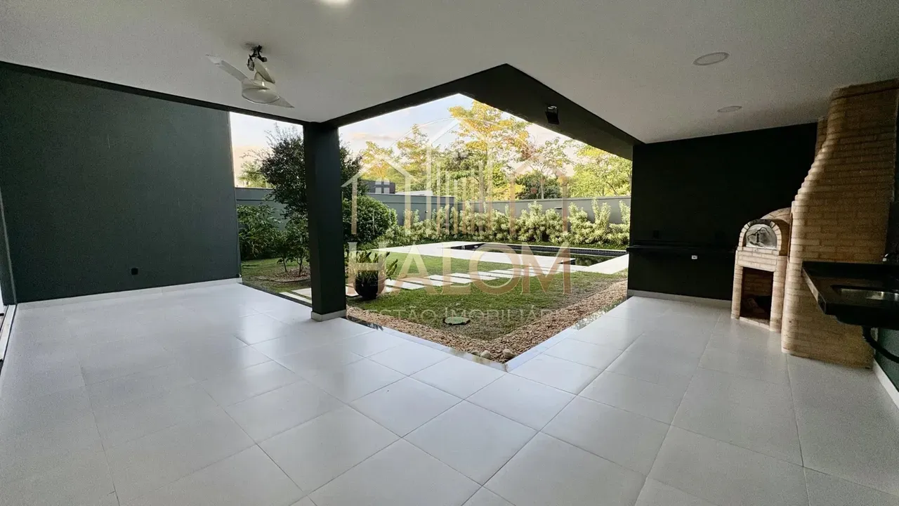 Rental house with 5 bedrooms and 5 bathrooms — photo 11