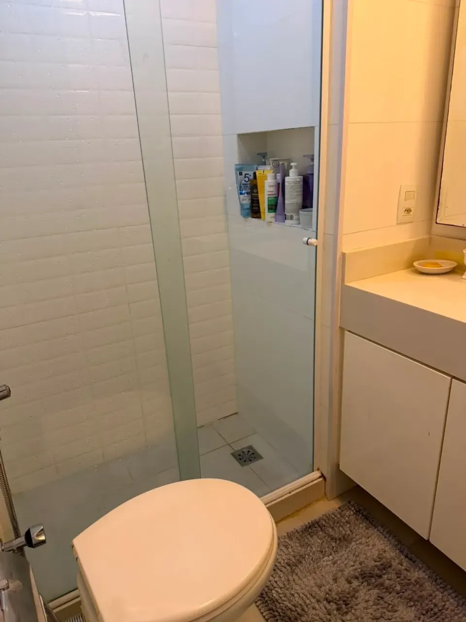 Apartamento mobiliado com varanda envidraçada e 2 quartos — photo 17