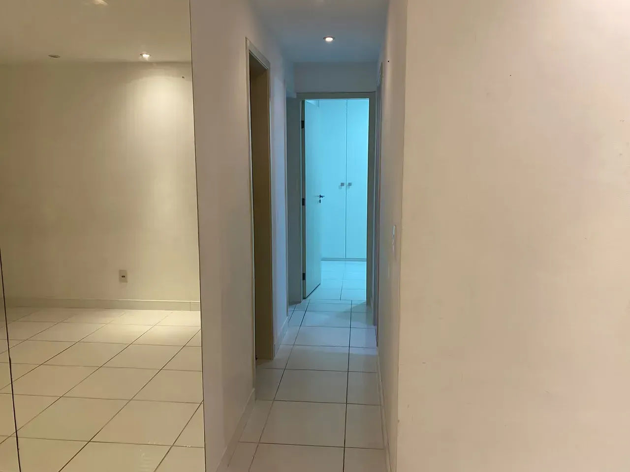 3-bedroom apartment with a mountain view in Rio de Janeiro — photo 3