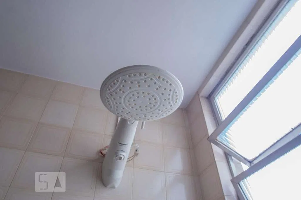 225 m² apartment with 4 bedrooms and a balcony — photo 11
