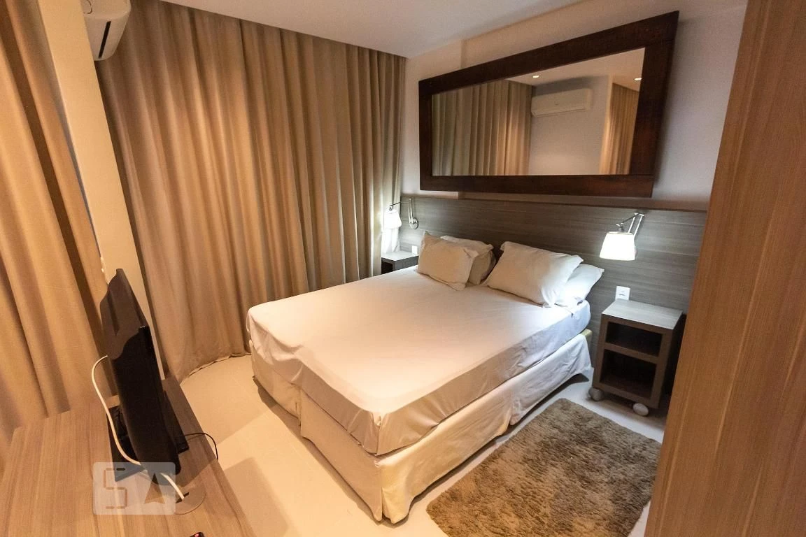 Furnished 1-bedroom apartment with private garden — photo 3