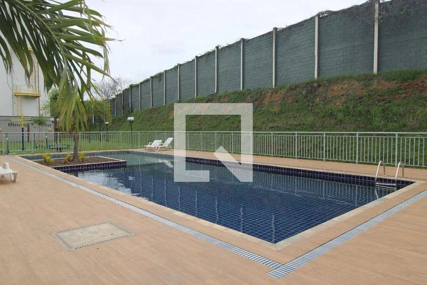 Apartamento de 2 quartos em condomínio com piscina — photo 31