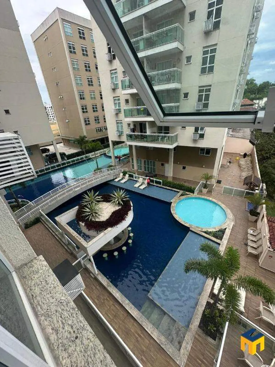 Unfurnished 1-bedroom apartment with parking space — photo 10