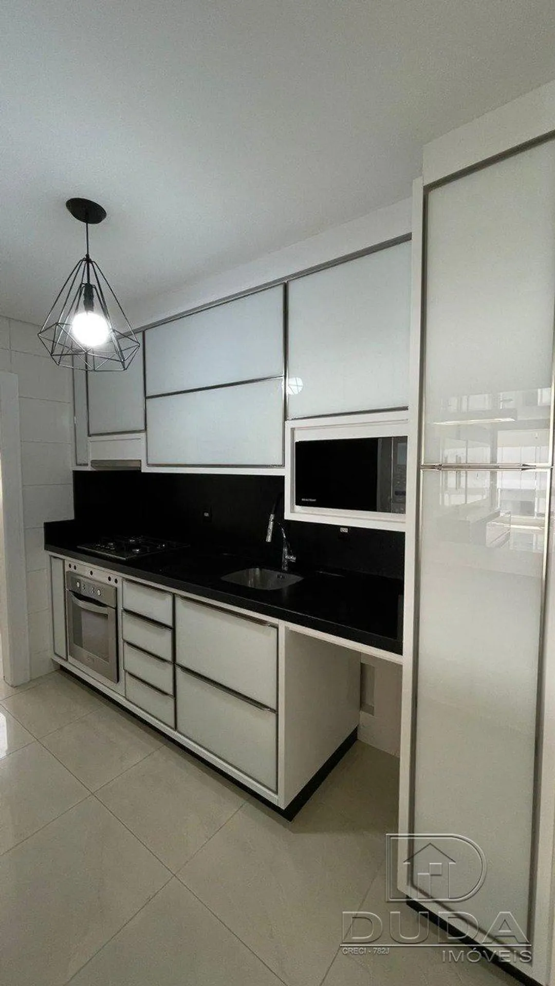 Apartment on the 1st floor with a home office — photo 24