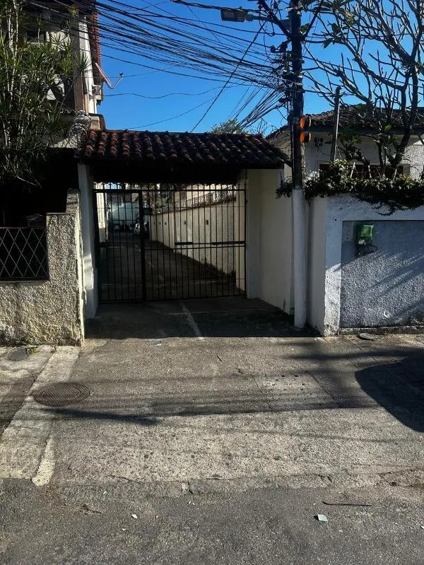 Casa com 3 dormitórios, 1 banheiro e cozinha fechada — photo 25