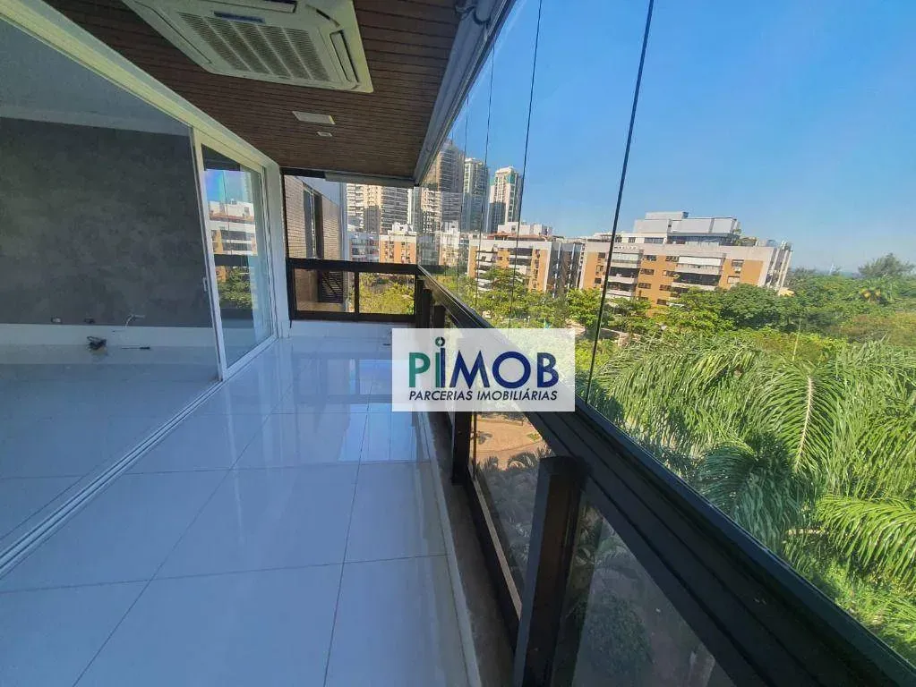 Furnished penthouse with 4 bedrooms and jacuzzi — photo 64