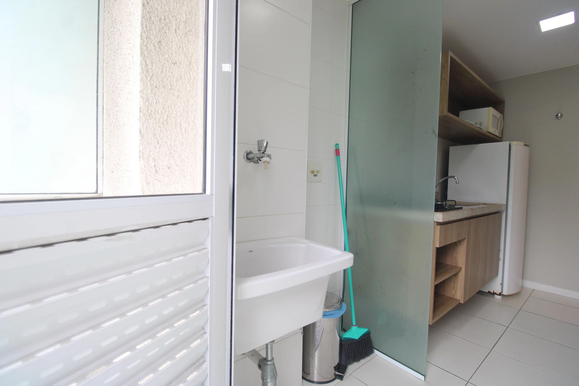 Студия 40 м² с сушильной машиной и видом на горы — photo 16