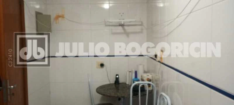 Furnished 2-bedroom apartment with glassed-in balcony — photo 27