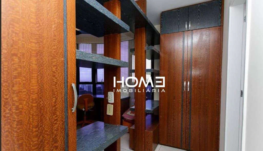 200 m² apartment with 4 bedrooms, 3 en-suite and 2 parking — photo 17