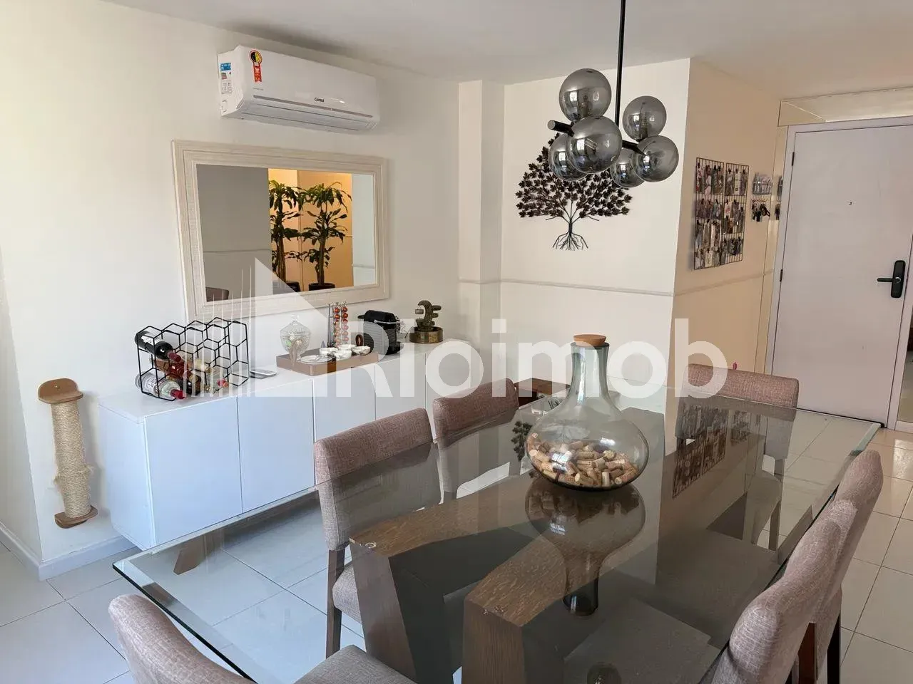 Furnished apartment with 3 bedrooms and balcony — photo 11