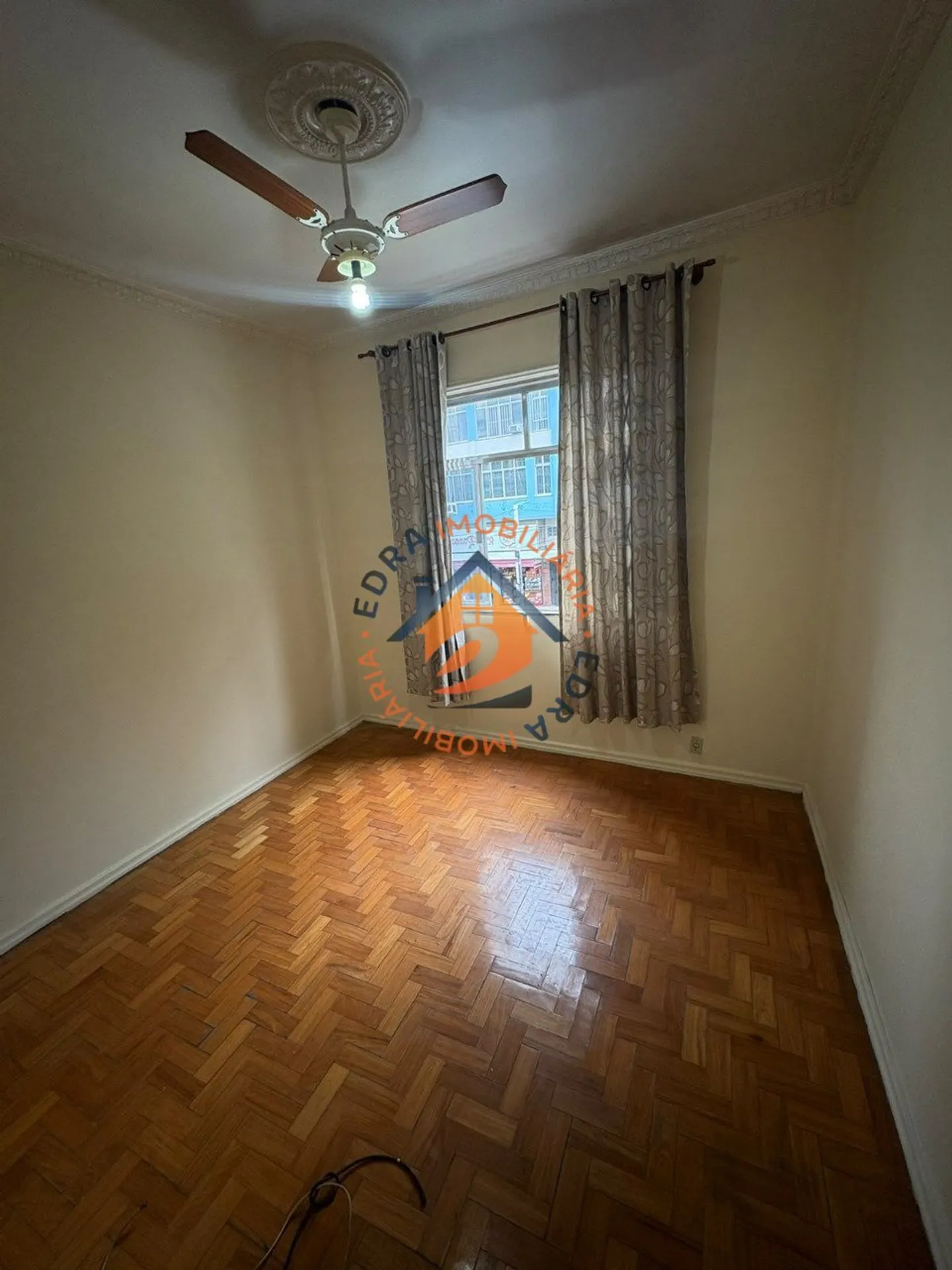 Apartamento com piso de madeira ou laminado, Bonsucesso — photo 4