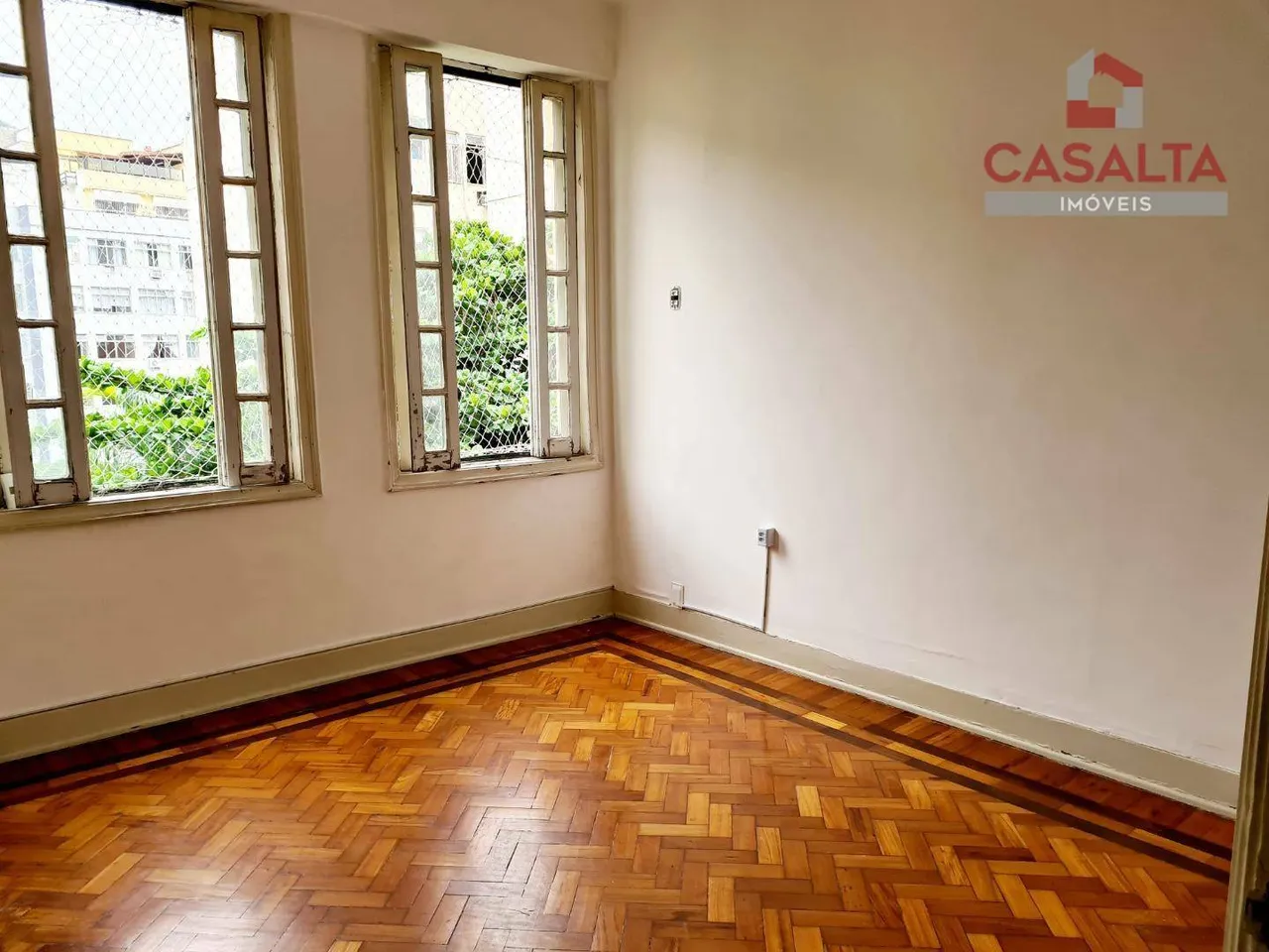 102 m² apartment with 3 bedrooms and 1 bathroom — photo 13