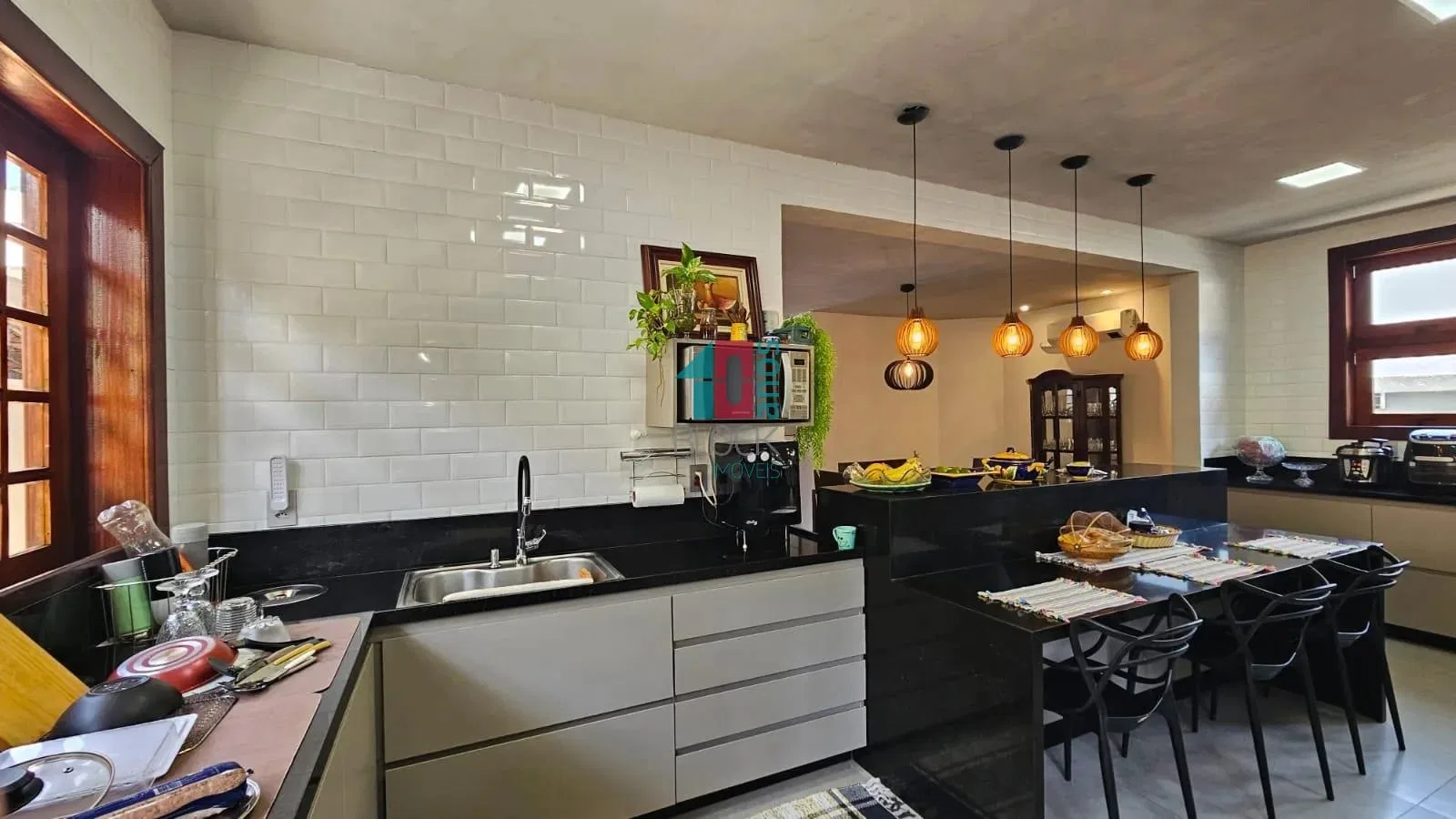 Casa em condomínio mobiliada com 4 suítes e 7 banheiros — photo 26