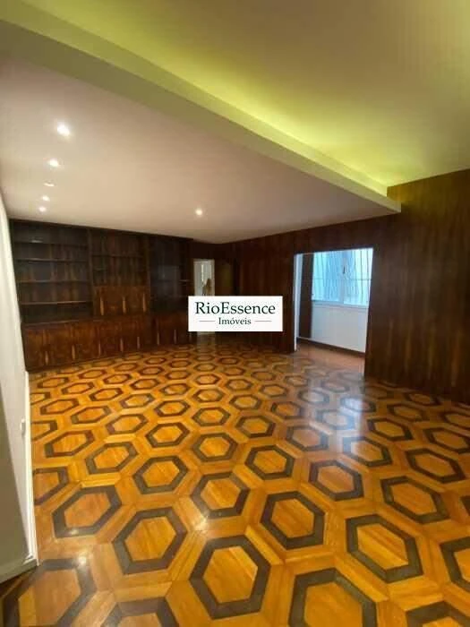 3-bedroom apartment with 1 en-suite bath, 198 m² on 4th floor — photo 25