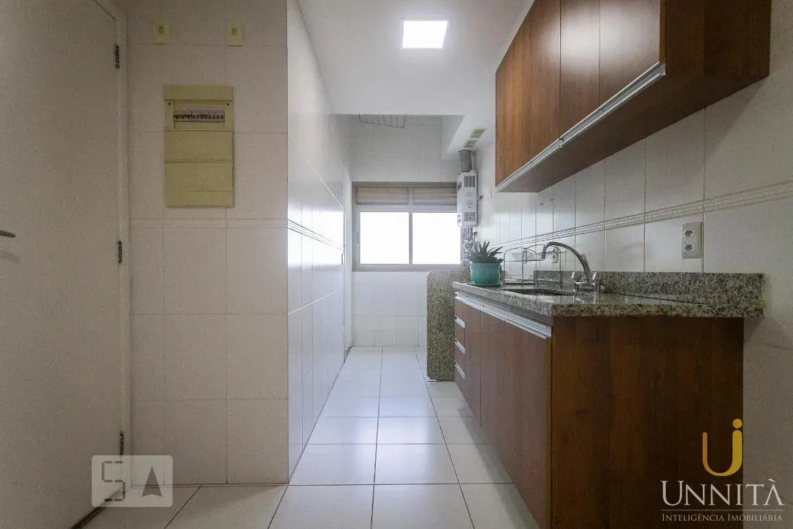 170 m² apartment with 3 bedrooms and 2 parking spots — photo 17