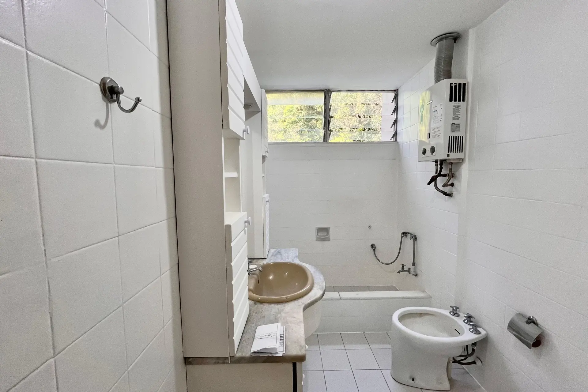 Unfurnished 2-bedroom rental apartment with 2 baths — photo 22