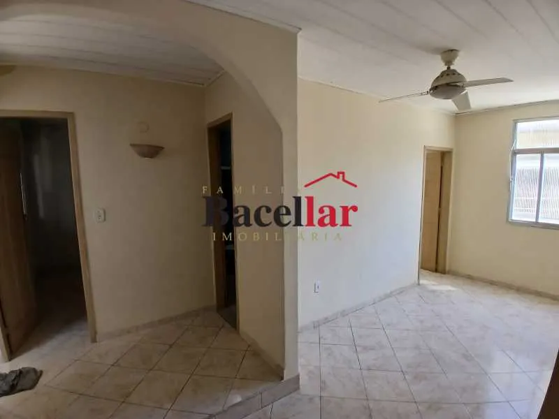 Apartamento com 2 dormitórios e 1 banheiro, sem vaga — photo 3