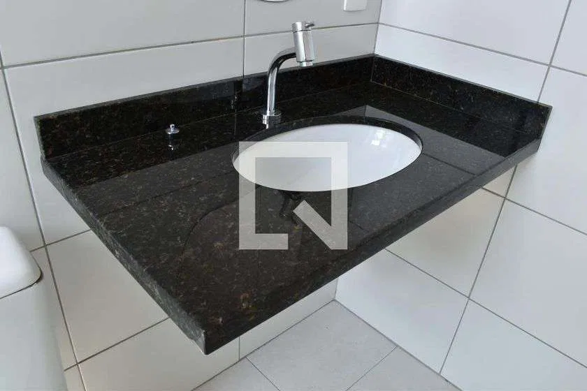 2-bedroom apartment with 1 parking space and private garden — photo 14