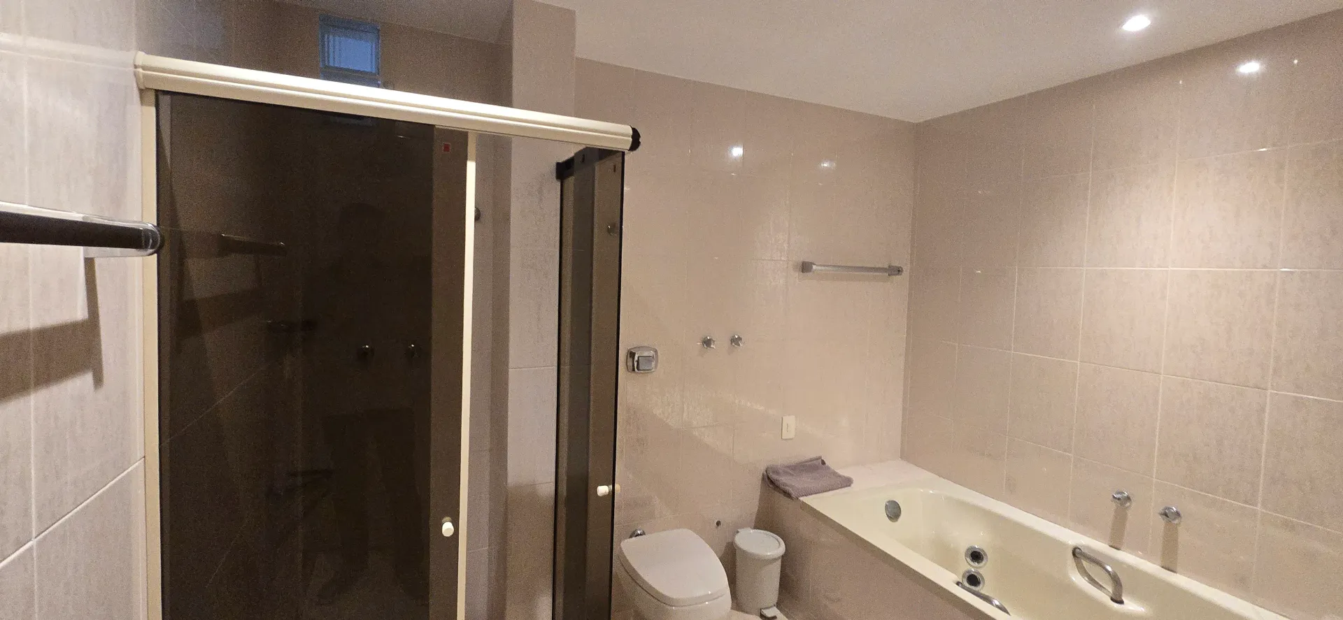 Penthouse with 4 bedrooms and 3 bathrooms — photo 28
