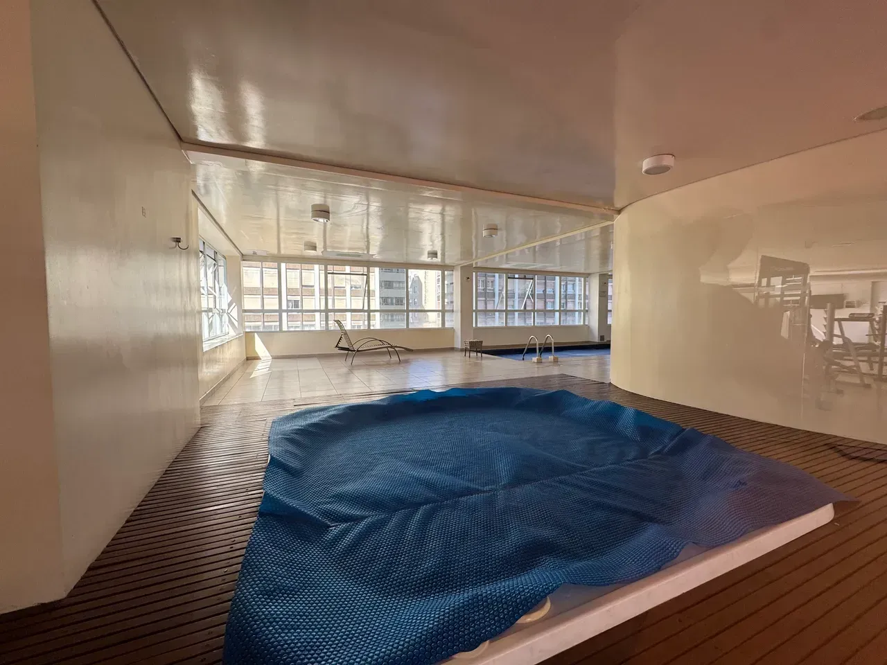 1-bedroom rental apartment with a washing machine — photo 18