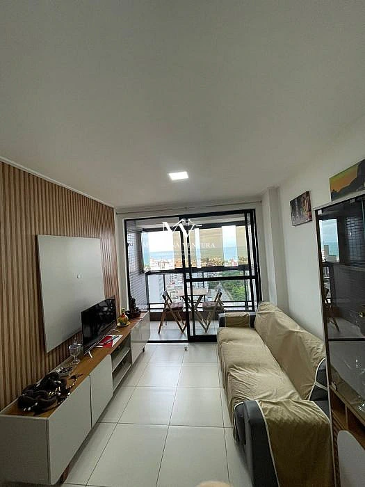 Furnished 2-bedroom apartment with glassed-in balcony