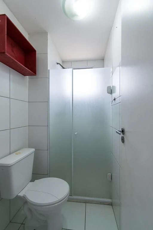Apartamento amueblado con 2 dormitorios y balcón — photo 27