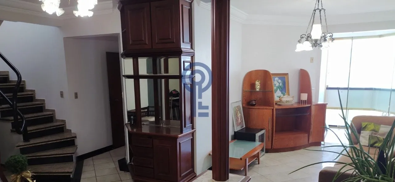 Furnished duplex penthouse with 3 bedrooms, 220 m² — photo 9