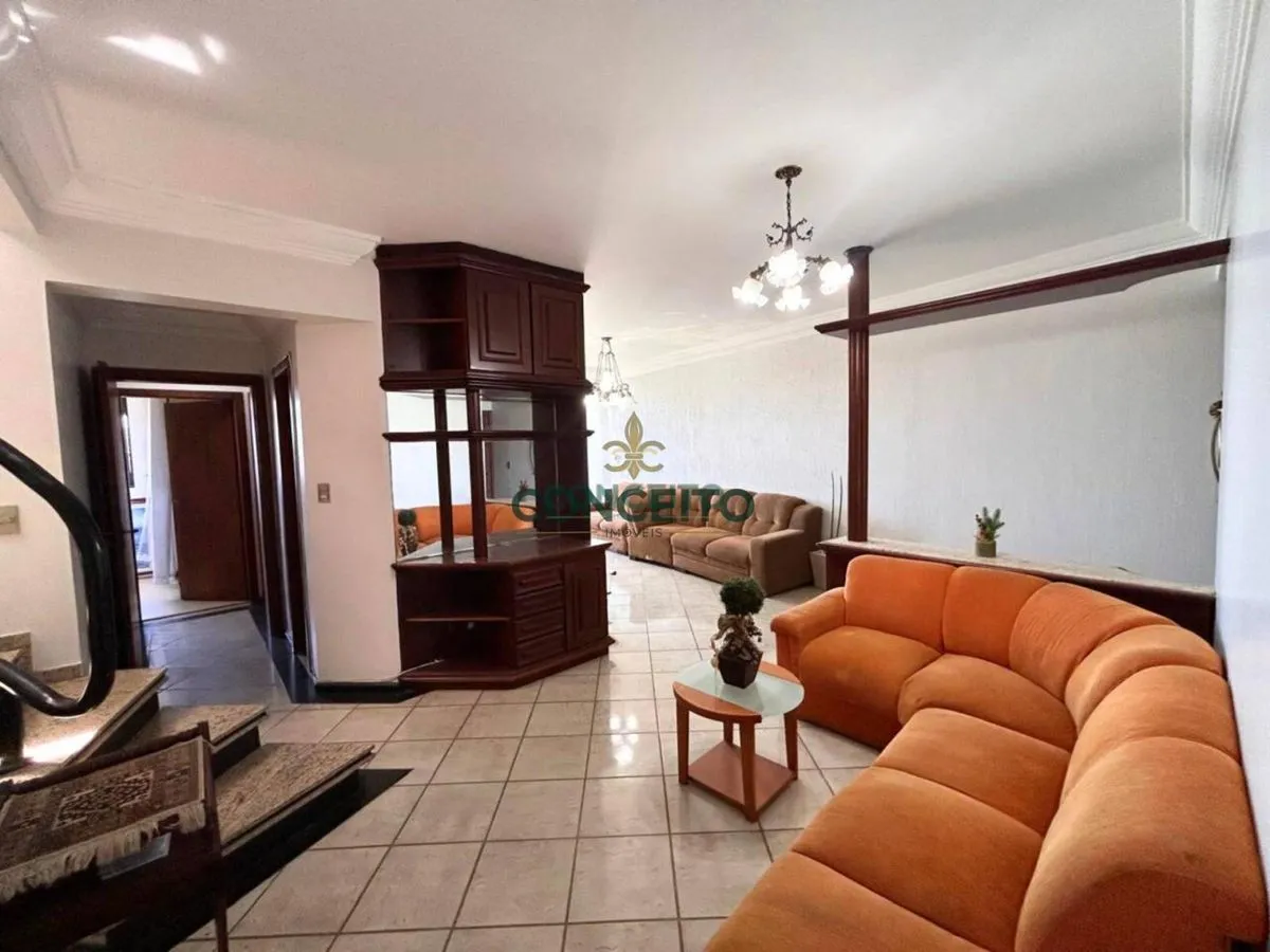 Duplex penthouse with 228 m² and 2 en-suite rooms
