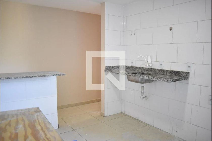Apartment with parking and a glass-enclosed shower — photo 34
