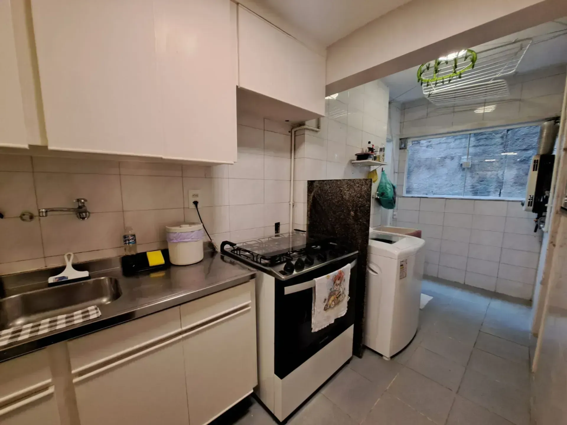 Furnished apartment with 4 bedrooms and 4 bathrooms — photo 8