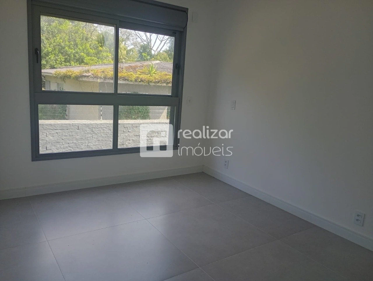 Private BBQ in a 3-bedroom apartment, 198 m² — photo 11